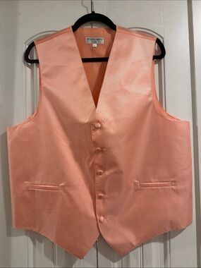 Vesuvio Napoli Men’s Peach Satin Dress Vest